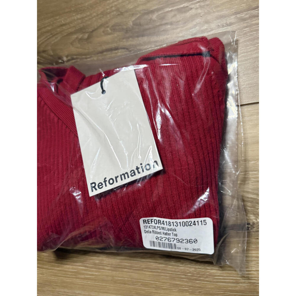 NWT! Reformation Delia Ribbed Halter Top in Lipstick Size Medium - Picture 3 of 4